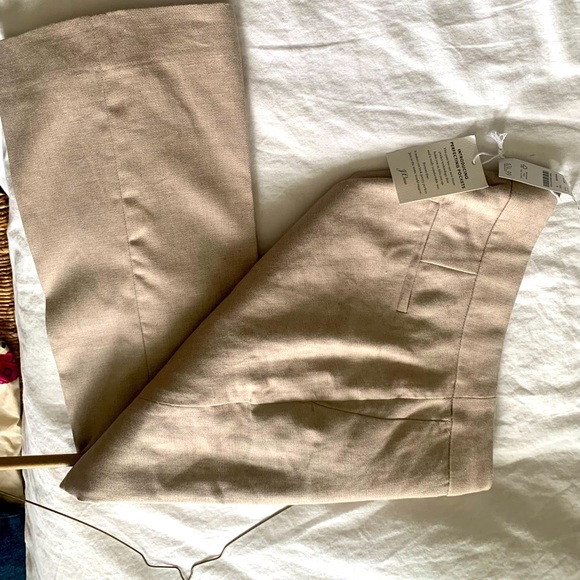 J. Crew Pants - J Crew, Hayden, cropped, wide leg, size 6 linen pant